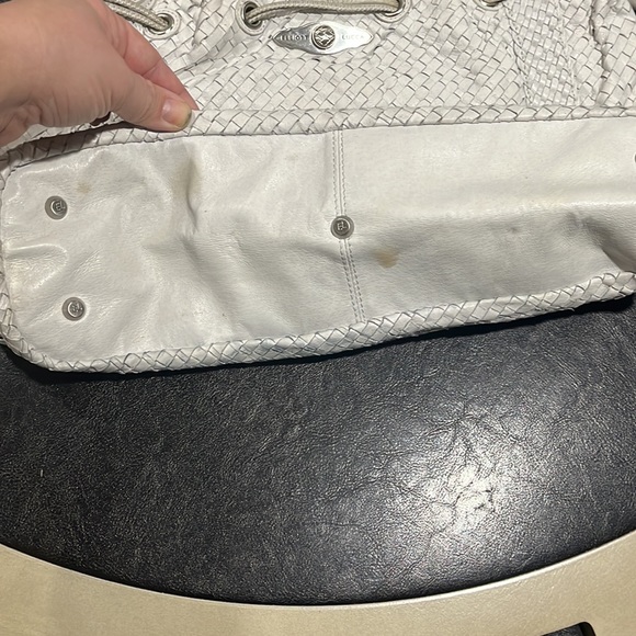 Elliott Lucca Leather Bag - Picture 3 of 10